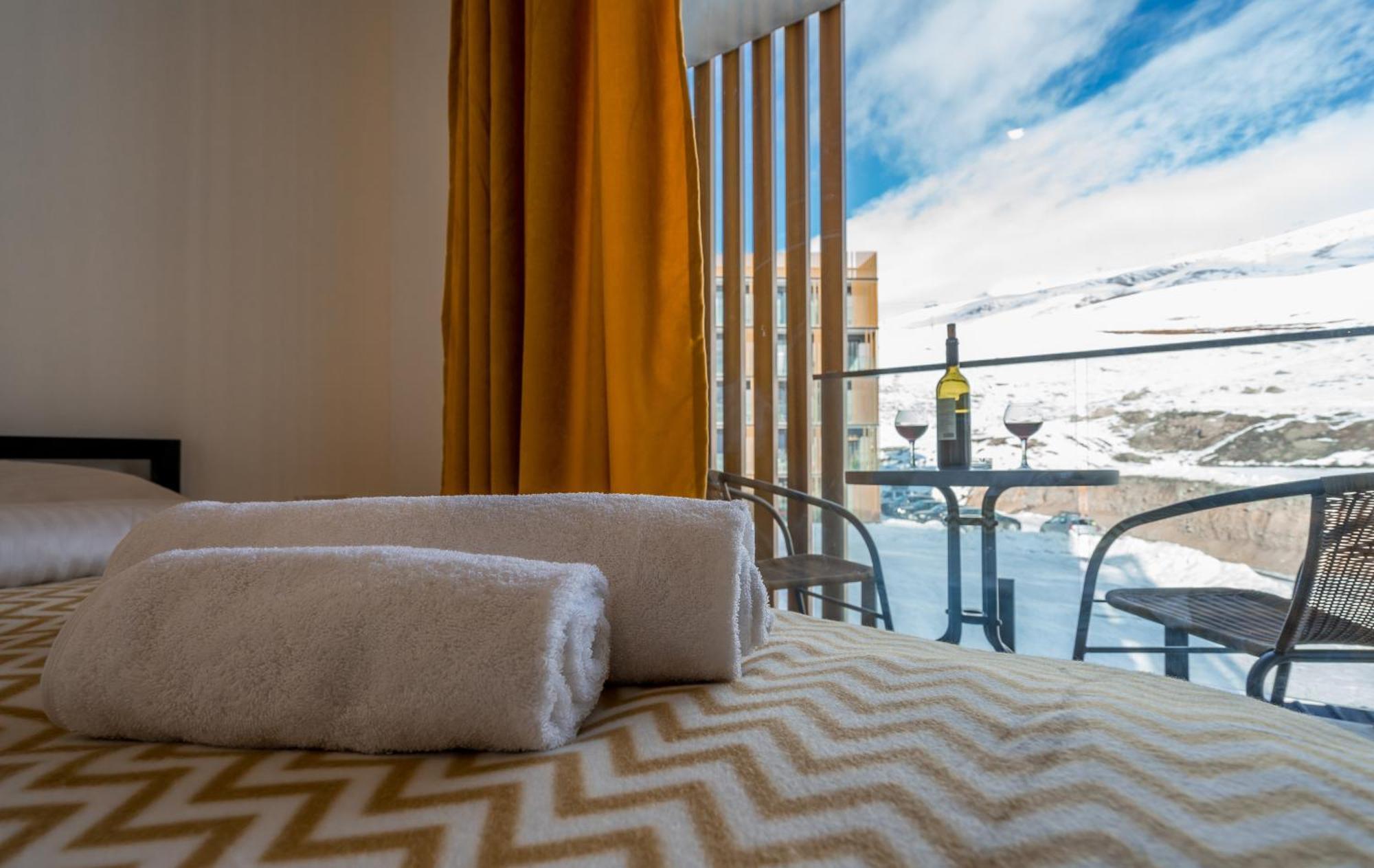 New Gudauri Atrium Apartment 202 Eksteriør billede
