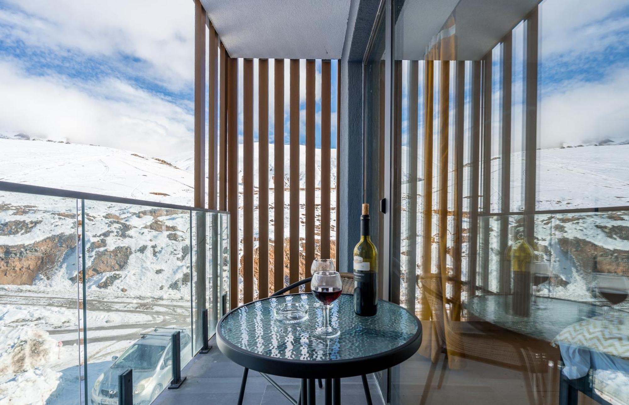 New Gudauri Atrium Apartment 202 Eksteriør billede
